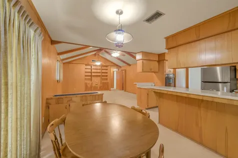 705 Darlene Lane Wallis TX 77485