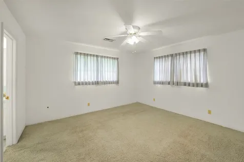 705 Darlene Lane Wallis TX 77485