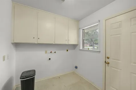 705 Darlene Lane Wallis TX 77485