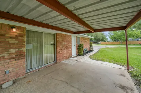 705 Darlene Lane Wallis TX 77485