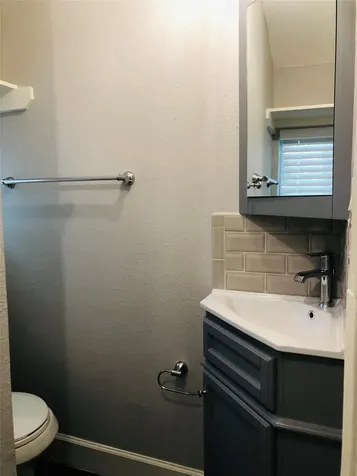 734-A Mcdaniel Street Houston TX 77022