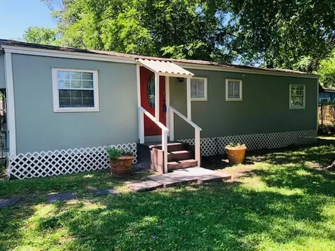 734-A Mcdaniel Street Houston TX 77022