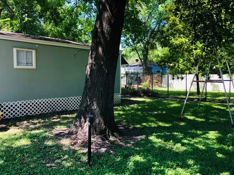 734-A Mcdaniel Street Houston TX 77022