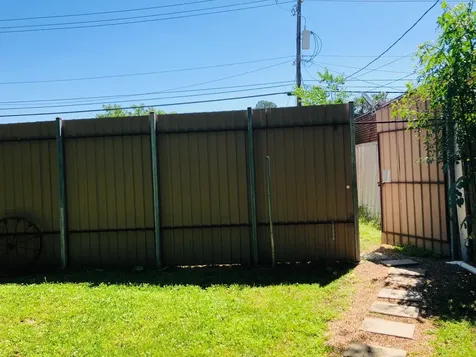 734-A Mcdaniel Street Houston TX 77022