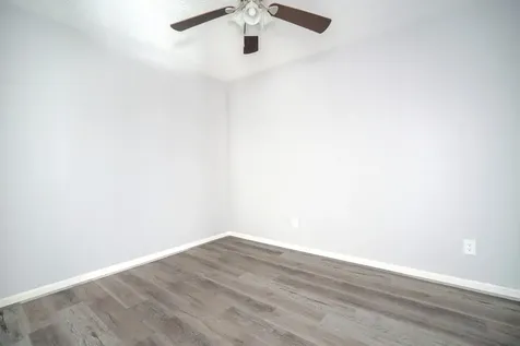 5214 Lodge Creek Drive Houston TX 77066