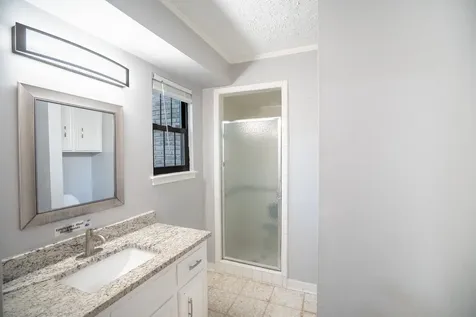 5214 Lodge Creek Drive Houston TX 77066