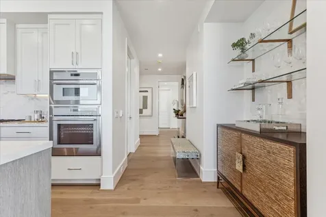 5656 San Felipe Street 1205 Houston TX 77056