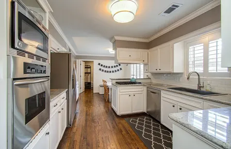 5459 Carew Street Houston TX 77096