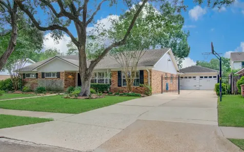 5459 Carew Street Houston TX 77096