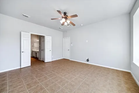 8942 Summer Ash Lane Sugar Land TX 77479