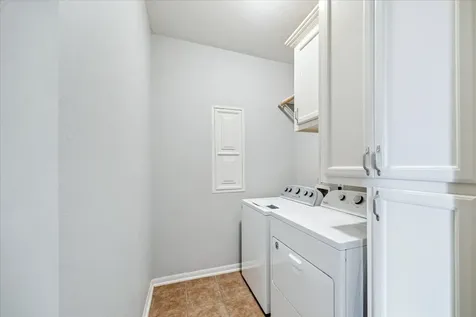 8942 Summer Ash Lane Sugar Land TX 77479
