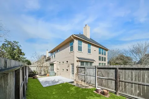 8942 Summer Ash Lane Sugar Land TX 77479
