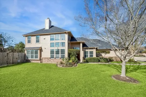 8942 Summer Ash Lane Sugar Land TX 77479