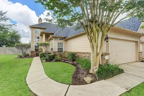 8942 Summer Ash Lane Sugar Land TX 77479