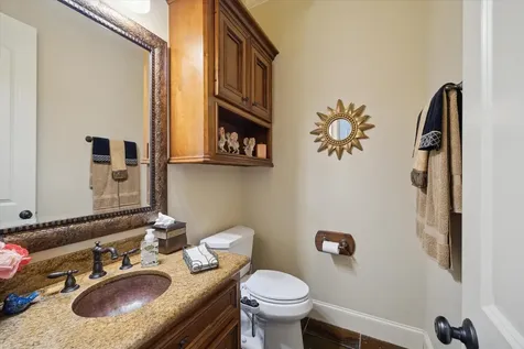 53 New Oak Trail Kingwood TX 77346