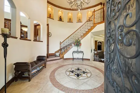 53 New Oak Trail Kingwood TX 77346