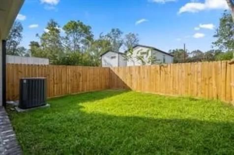 8119 Venus Street B Houston TX 77088