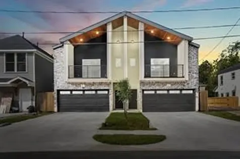 8119 Venus Street B Houston TX 77088