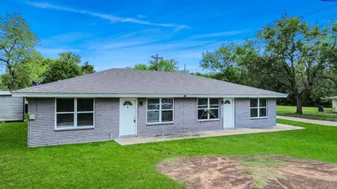 716 Hargest Street B Prairie View TX 77446