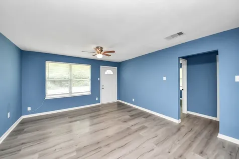 716 Hargest Street B Prairie View TX 77446