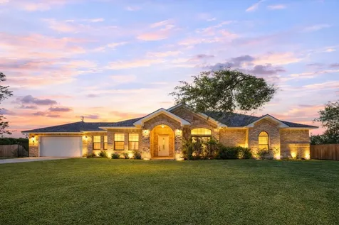319 Pinedale Avenue Arcola TX 77583