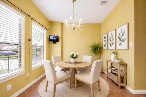 319 Pinedale Avenue Arcola TX 77583