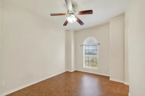 319 Pinedale Avenue Arcola TX 77583
