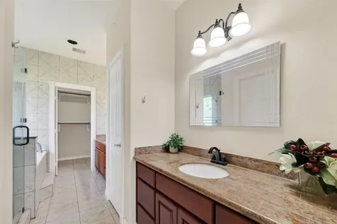 319 Pinedale Avenue Arcola TX 77583