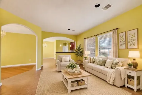 319 Pinedale Avenue Arcola TX 77583