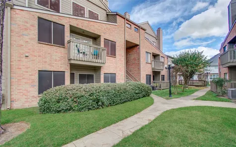 2023 Gentryside Drive 109 Houston TX 77077