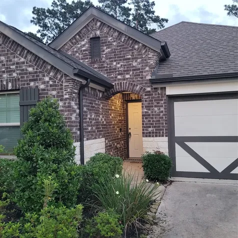 338 Honey Mesquite Path Willis TX 77318