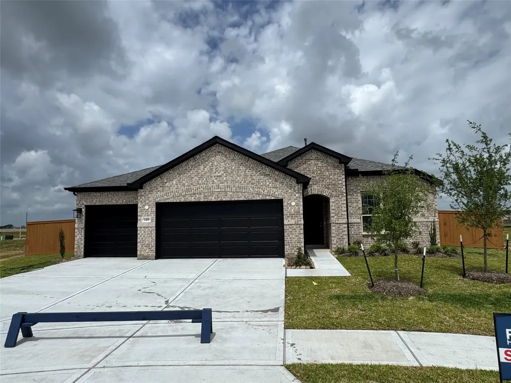 118 Lancaster Court Dayton TX 77535