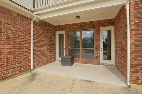 935 Poydras Street Sugar Land TX 77498