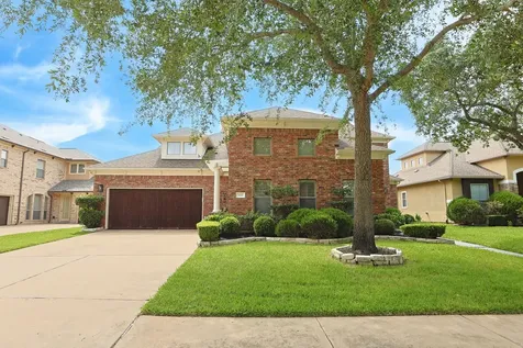 935 Poydras Street Sugar Land TX 77498