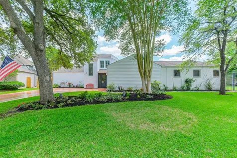 10303 Lynbrook Hollow Street Houston TX 77042