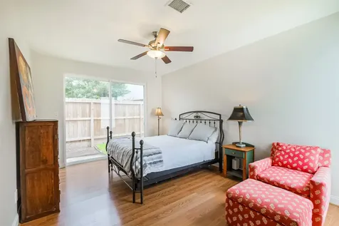 10303 Lynbrook Hollow Street Houston TX 77042