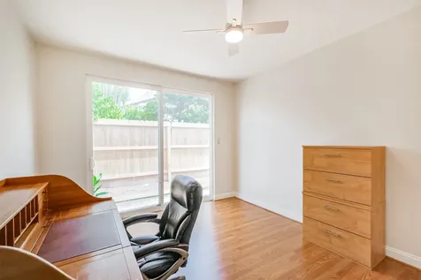 10303 Lynbrook Hollow Street Houston TX 77042