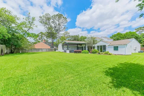 10303 Lynbrook Hollow Street Houston TX 77042