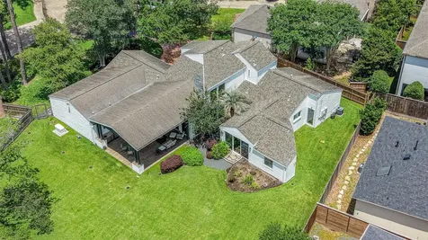 10303 Lynbrook Hollow Street Houston TX 77042