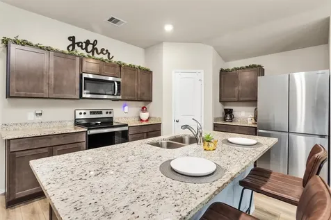 312 Pecos Drive Huntsville TX 77340