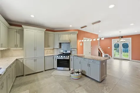 6606 E Houston Road Houston TX 77028