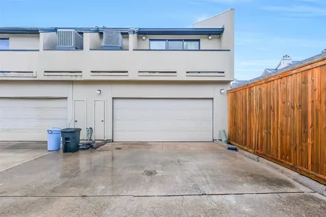 1112 Bering Drive 64 Houston TX 77057