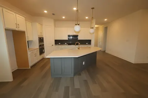 12014 Salty Bend Drive Mont Belvieu TX 77523