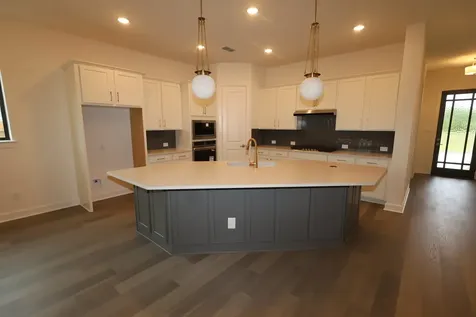 12014 Salty Bend Drive Mont Belvieu TX 77523