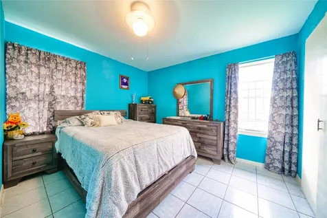 4931 Mercedes Lane Houston TX 77022