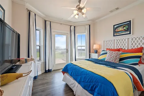 25001 Monterey Court Galveston TX 77554