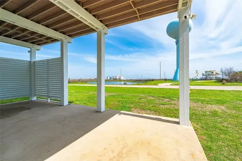 25001 Monterey Court Galveston TX 77554