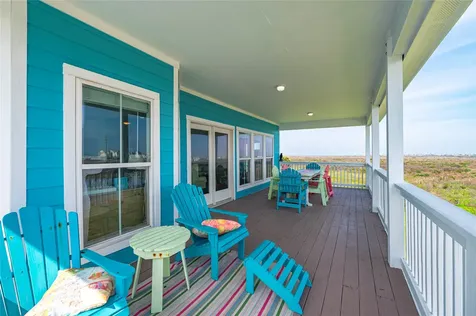25001 Monterey Court Galveston TX 77554