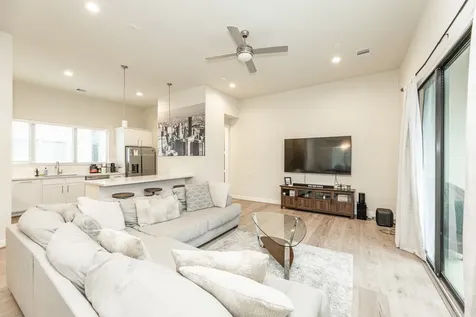 5230 Schuler Street Houston TX 77007