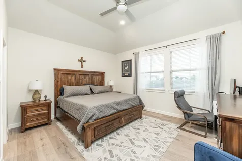 5230 Schuler Street Houston TX 77007